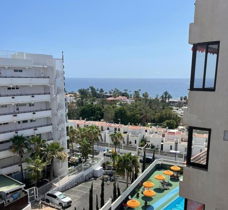 Alexander Apartment Playa De Las Americas Exteriör bild
